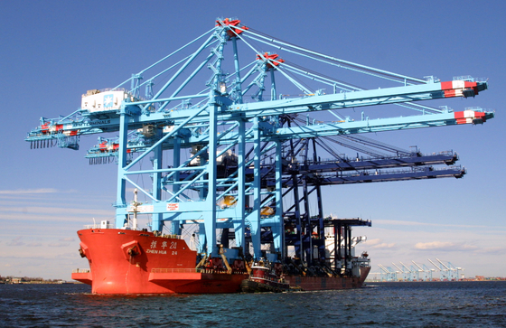 Havenquayside Containerkraan, Schip - - de Kraan van de kustbrug voor het Opheffen van Lading